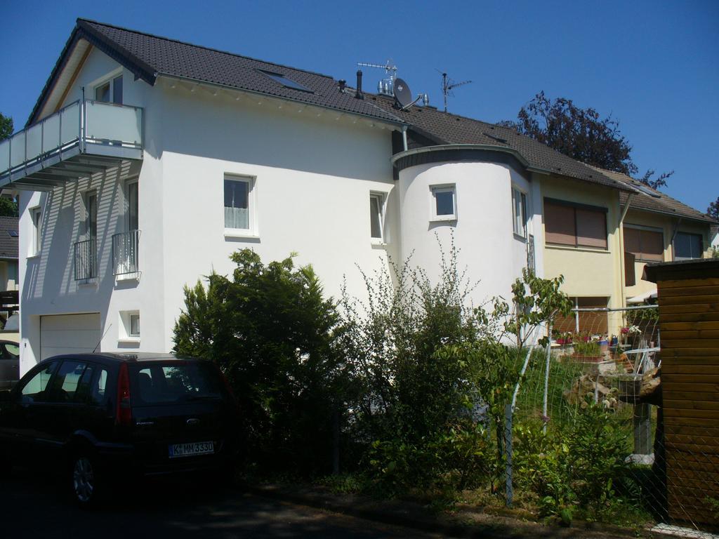 Ferienwohnung Rheinaue ケルン エクステリア 写真